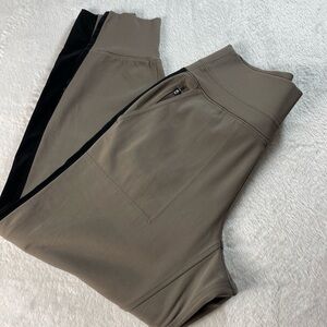 Athleta Venice Velvet Stripe Jogger Pant Size Medium Taupe & Black Athleisure